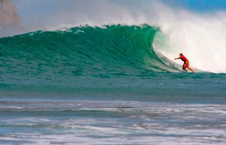 Playa Maderas, Nicaragua. Foto: Surfnsr.